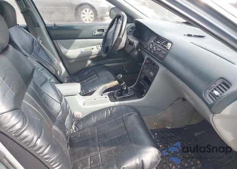 1994 Honda Accord Ex from USA, damaged, VIN 1HGCD5564RA119044